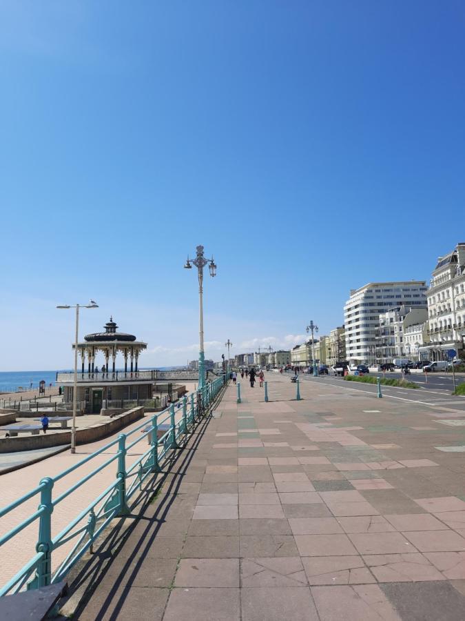 99 Steps To The Sea * Brighton