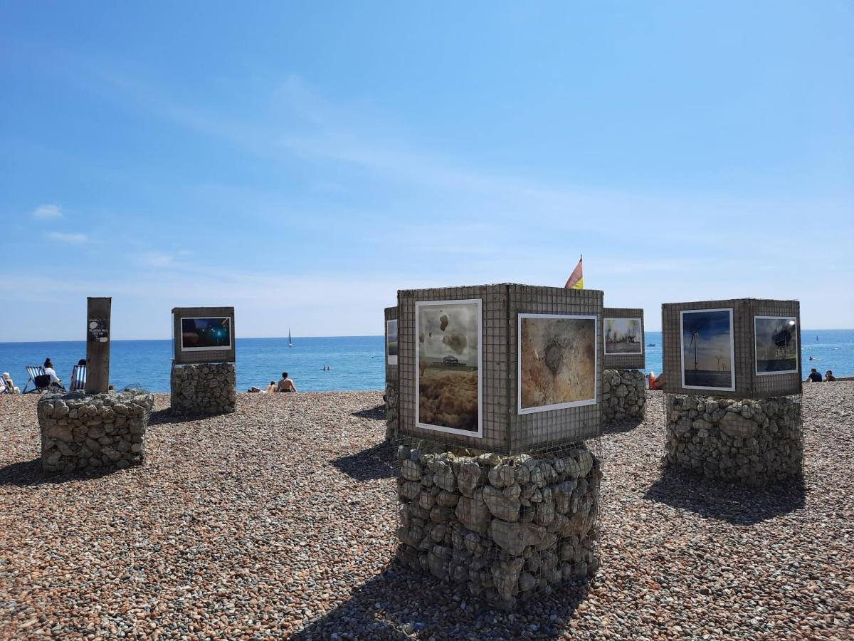 99 Steps To The Sea Apartment Brighton