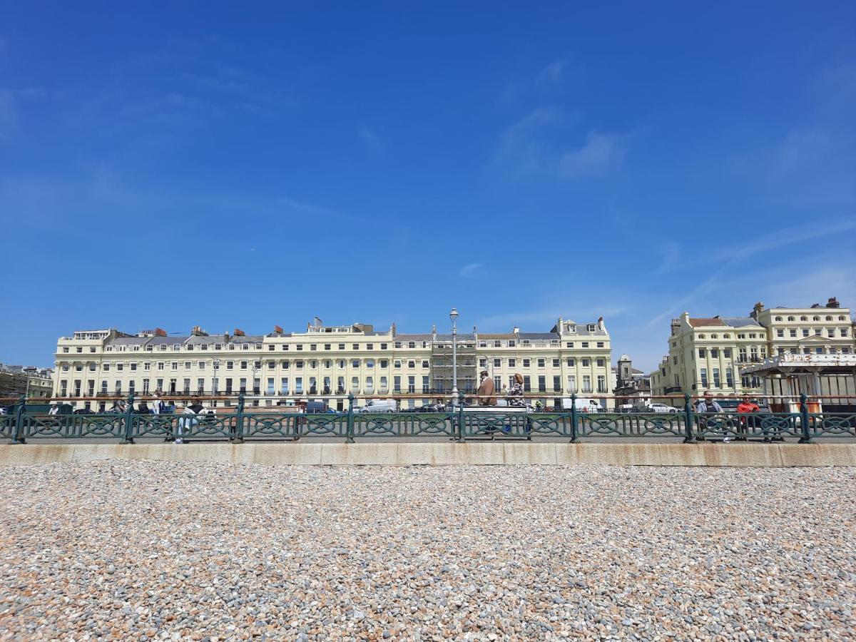Apartment 99 Steps To The Sea Brighton