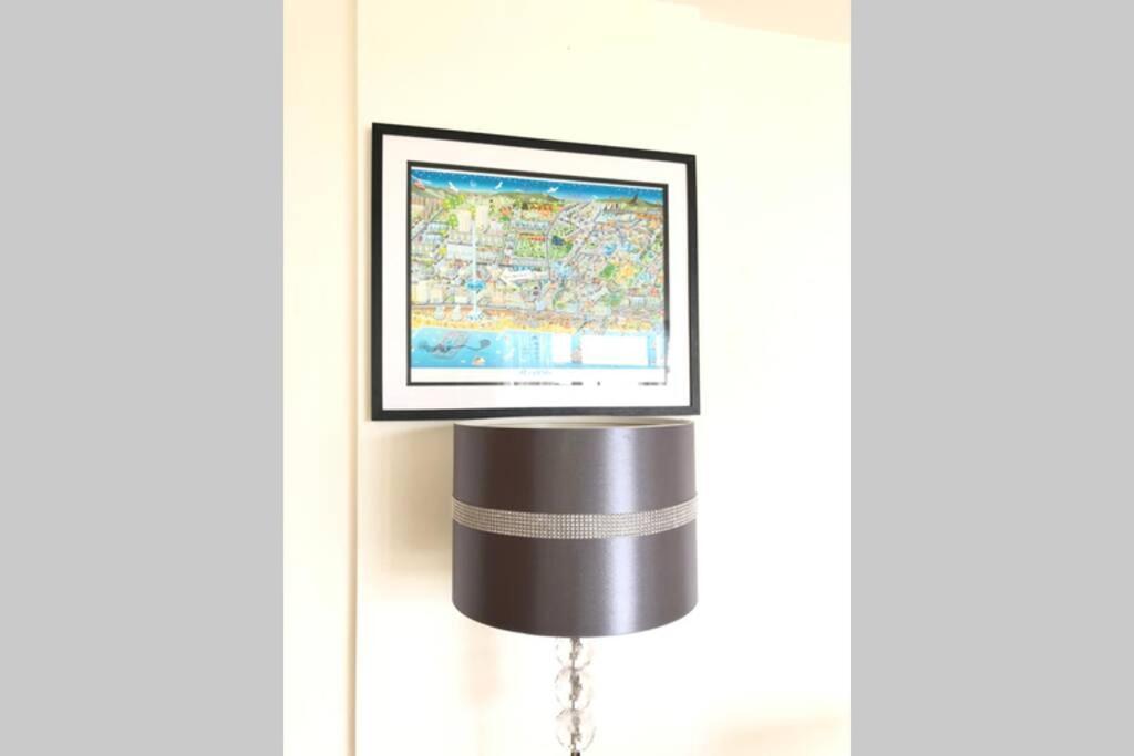 Luxury 2-bed In Central
