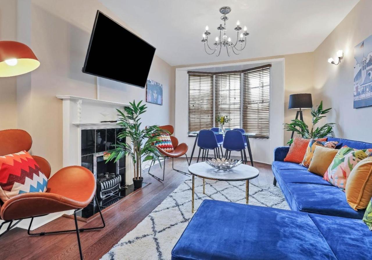 Apartment Lanes Pad By My Getaways Free Parking For One Car *