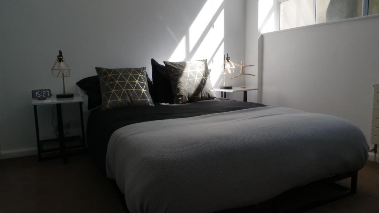 Premium Apartment, Amazing Location Brighton