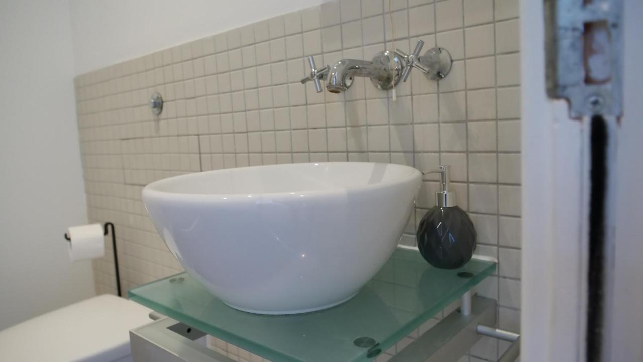 Premium Apartment, Amazing Location * Brighton