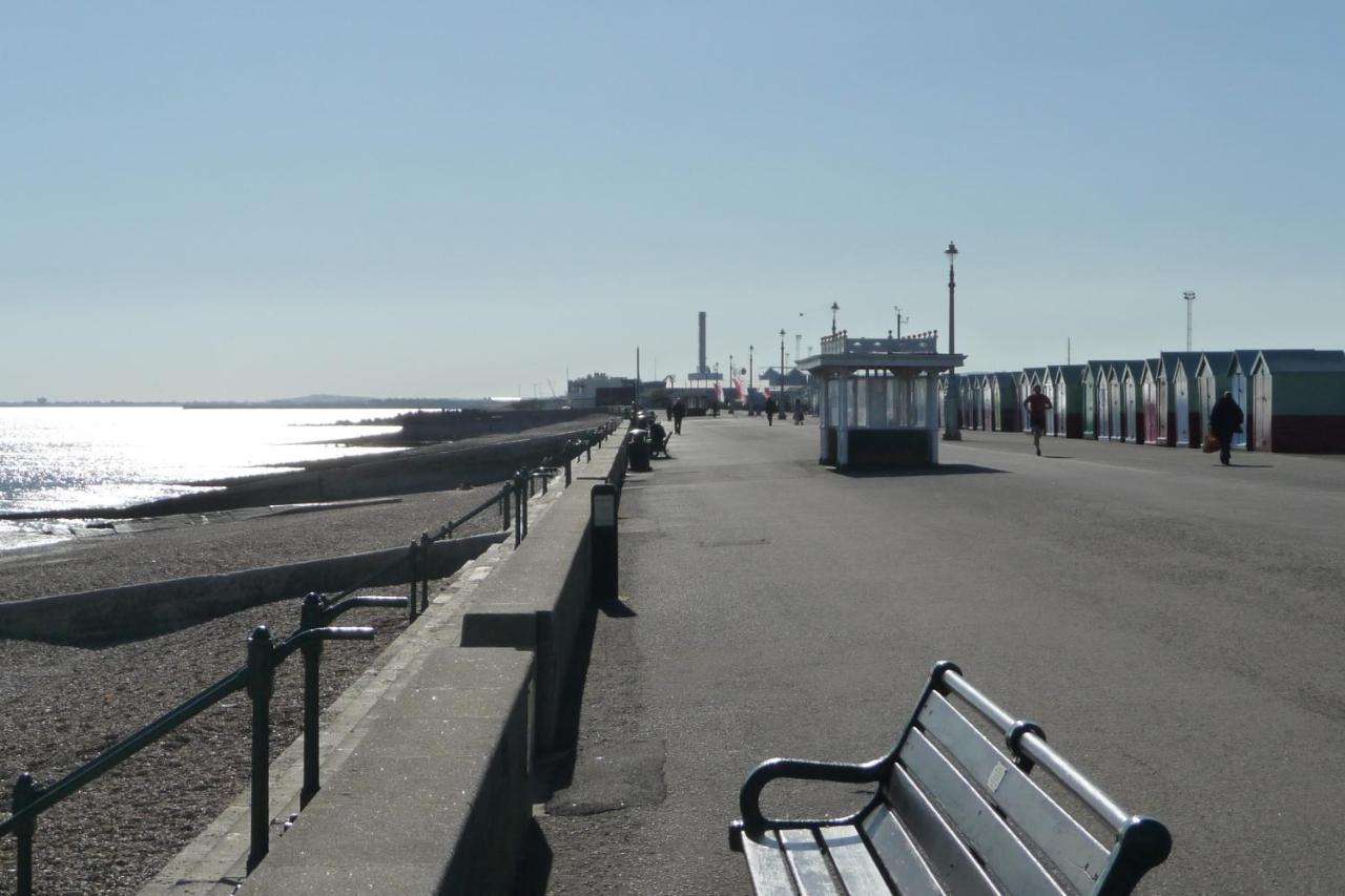 Actually With Spectacular Sea Views * Brighton