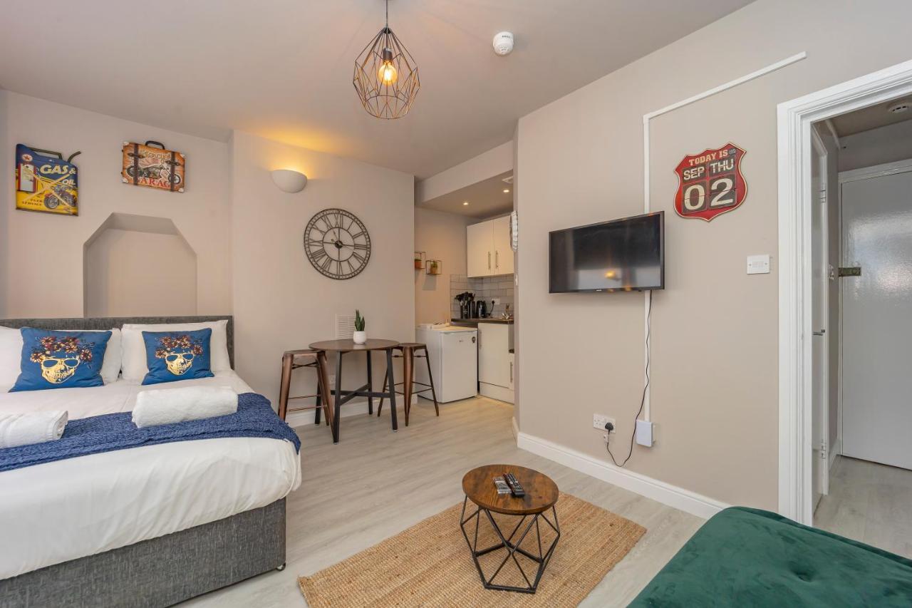 Apartment Funky Studio Few Mins To Seafront Mst