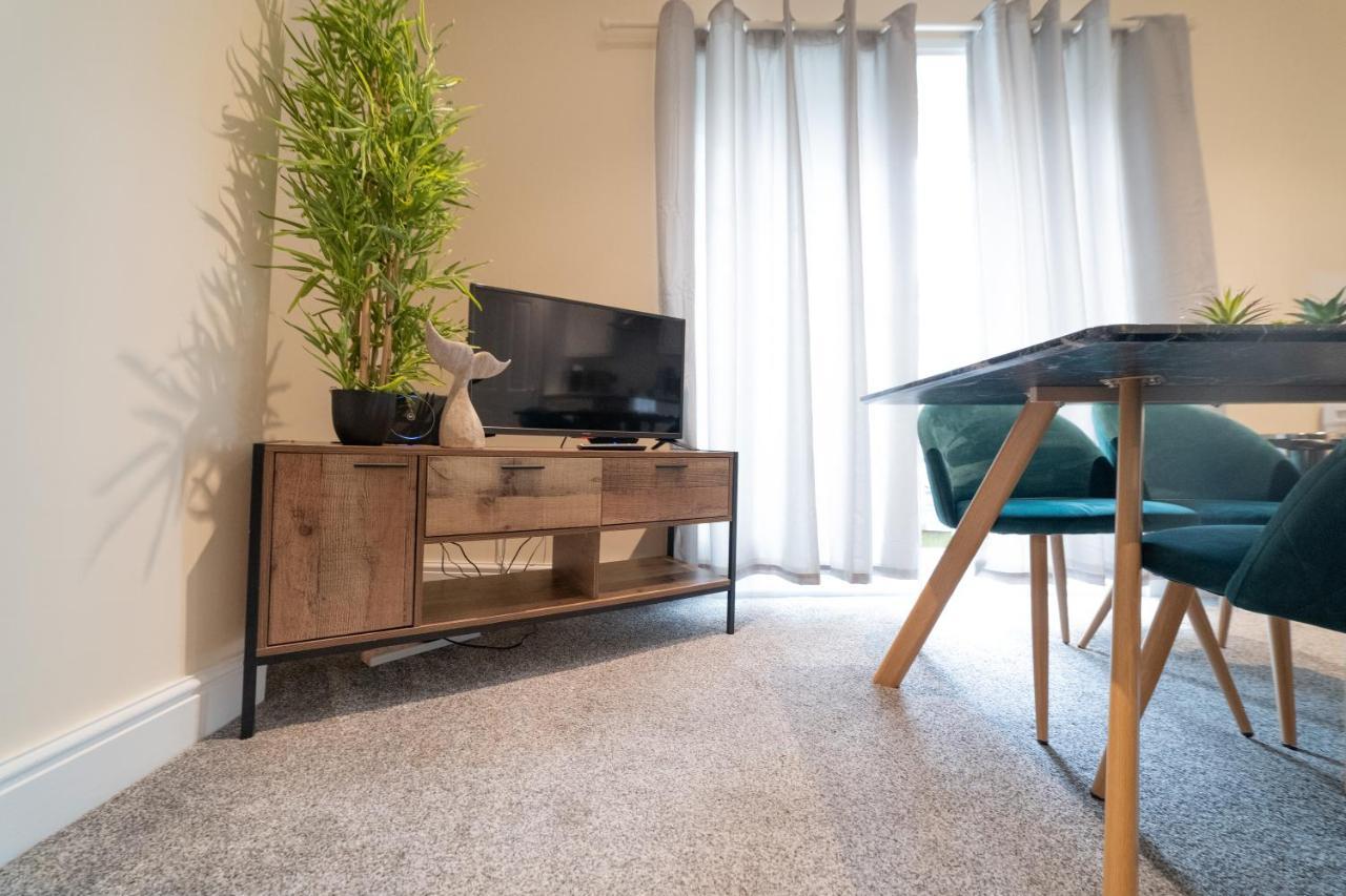 Apartment Luxury 3 Bedroom Near Brighton