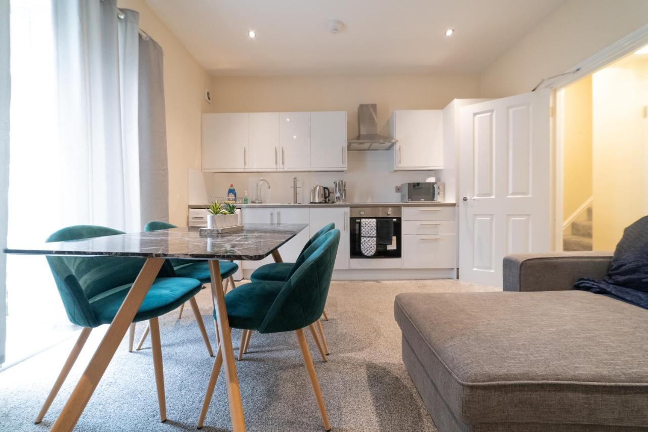 Luxury 3 Bedroom Near Brighton