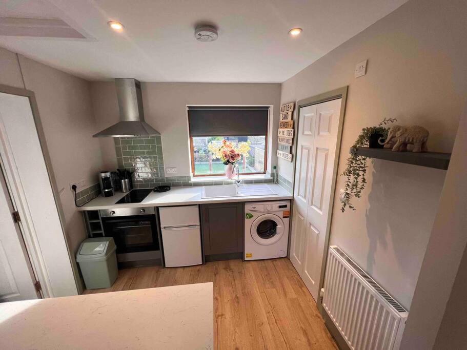 Seaview 1 Bed Open - Free Parking *