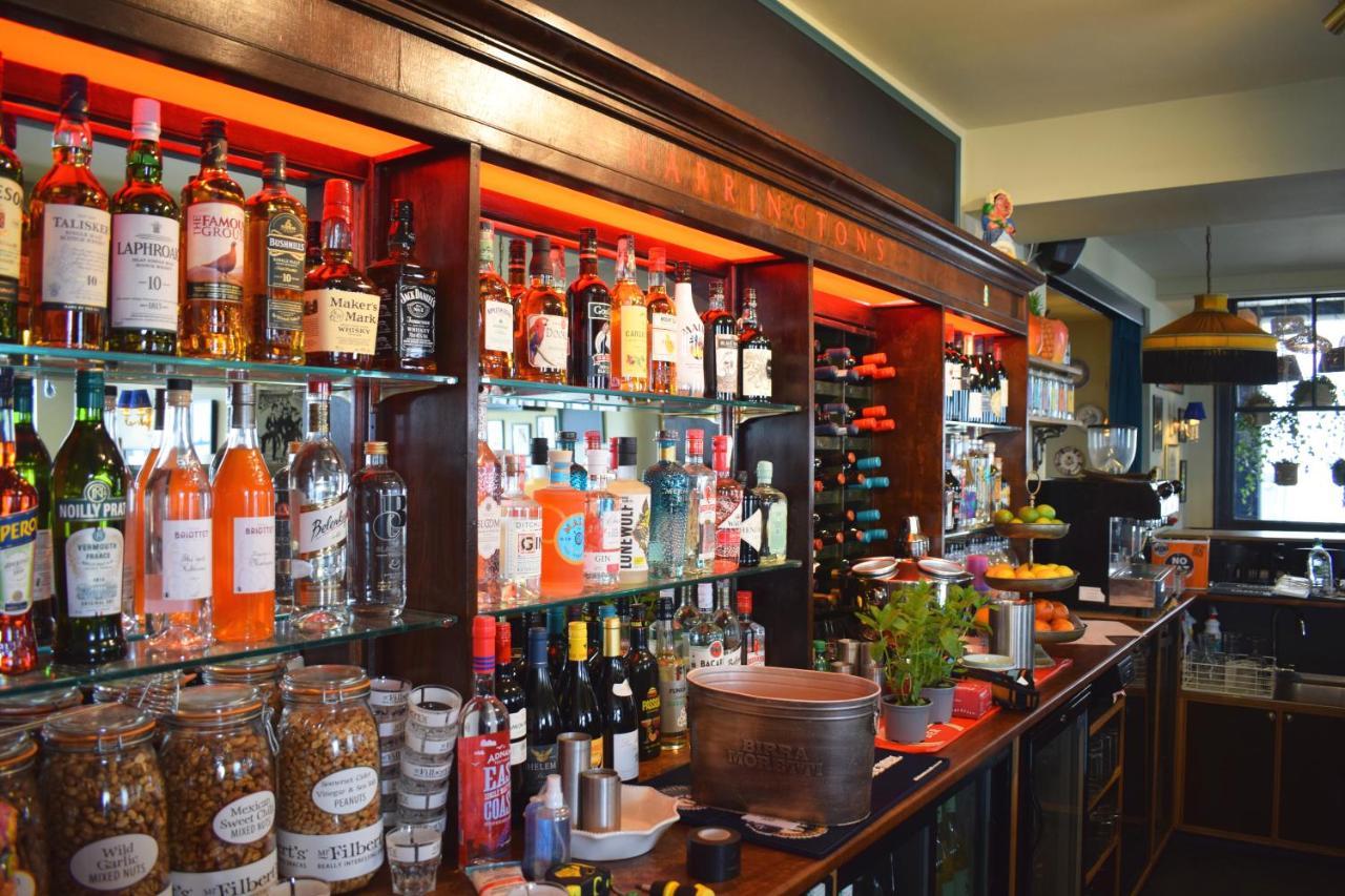 Inn The Stirling Arms Pub & *