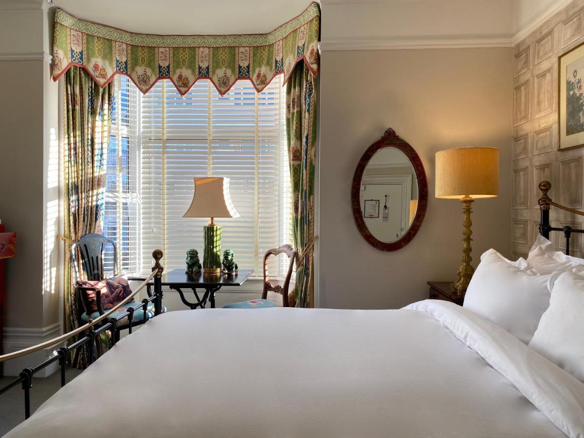 Bed & Breakfast 27 Brighton