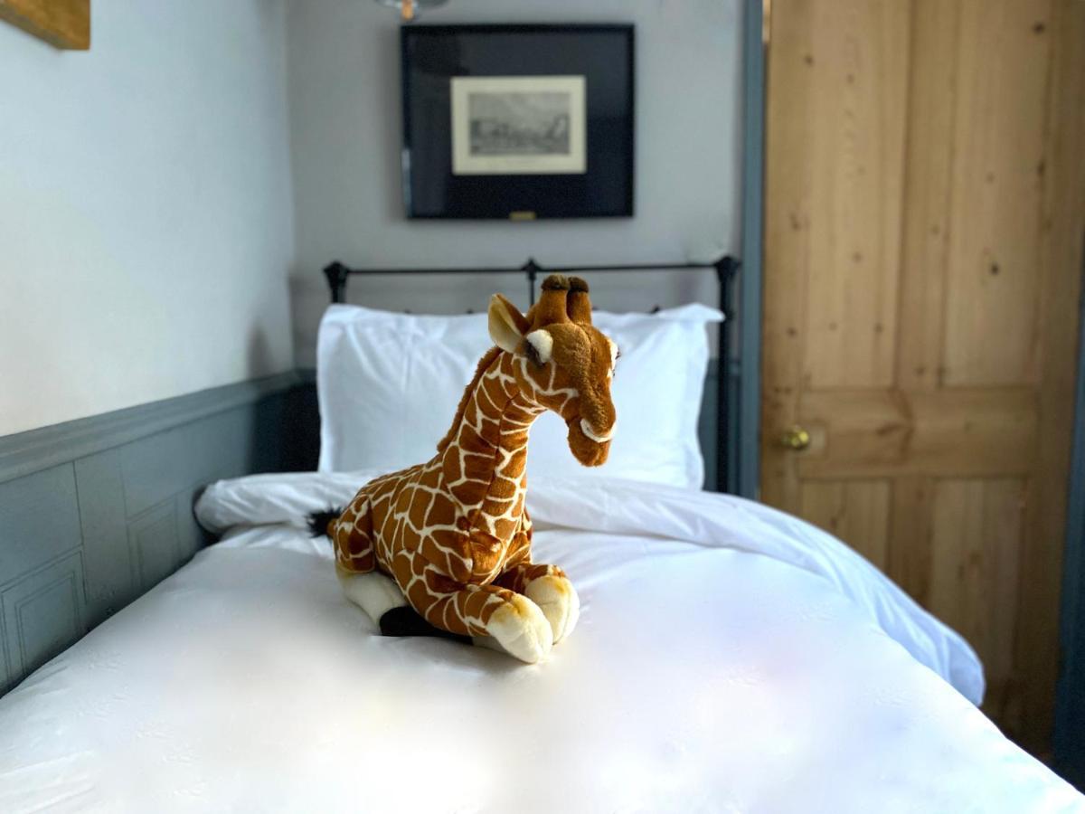 27 Bed & Breakfast 4*
