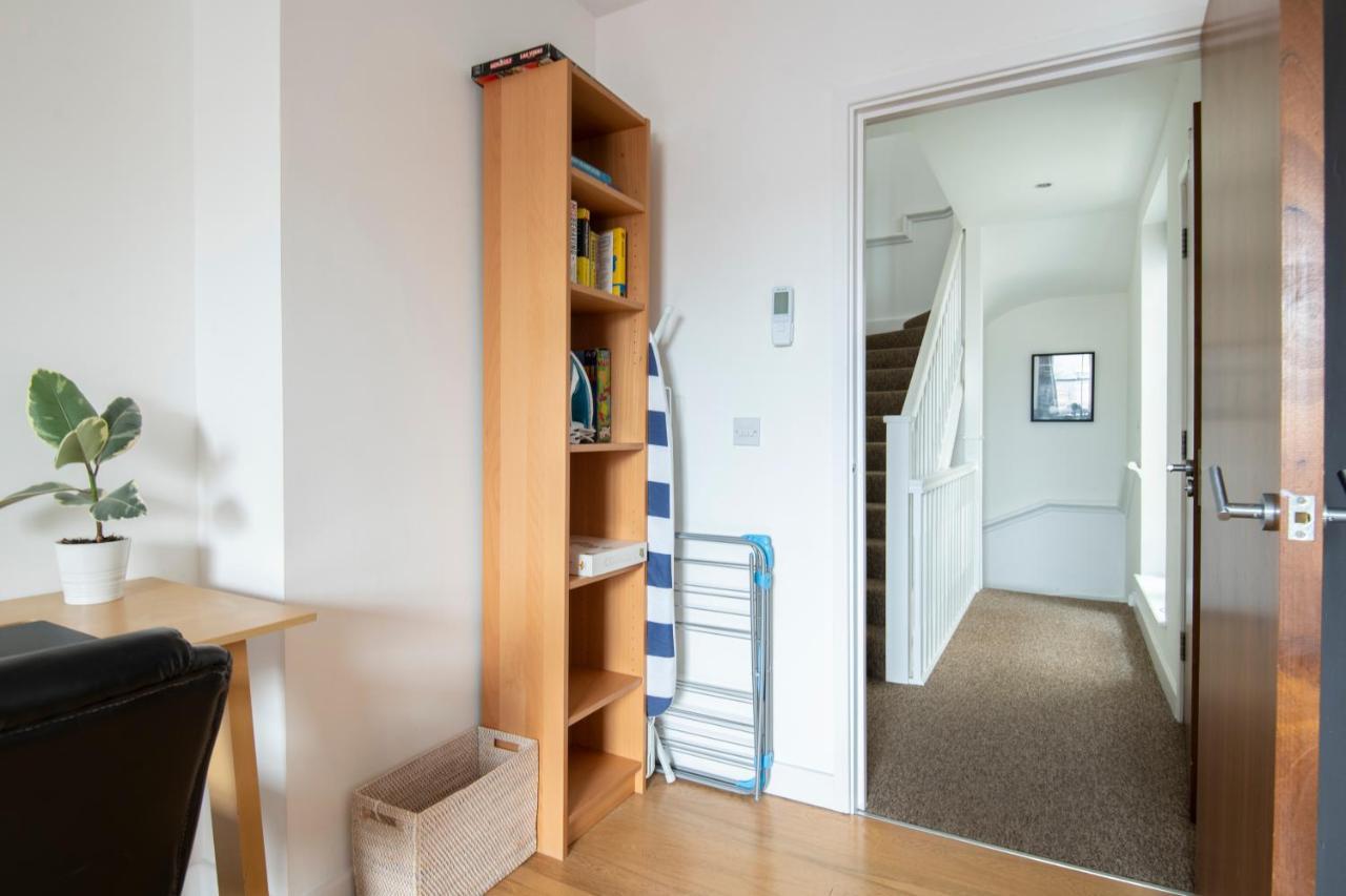 Modern, 2 Bdrm House With Parking Sleeps 6 Town Centre, North Laine Apartment Brighton