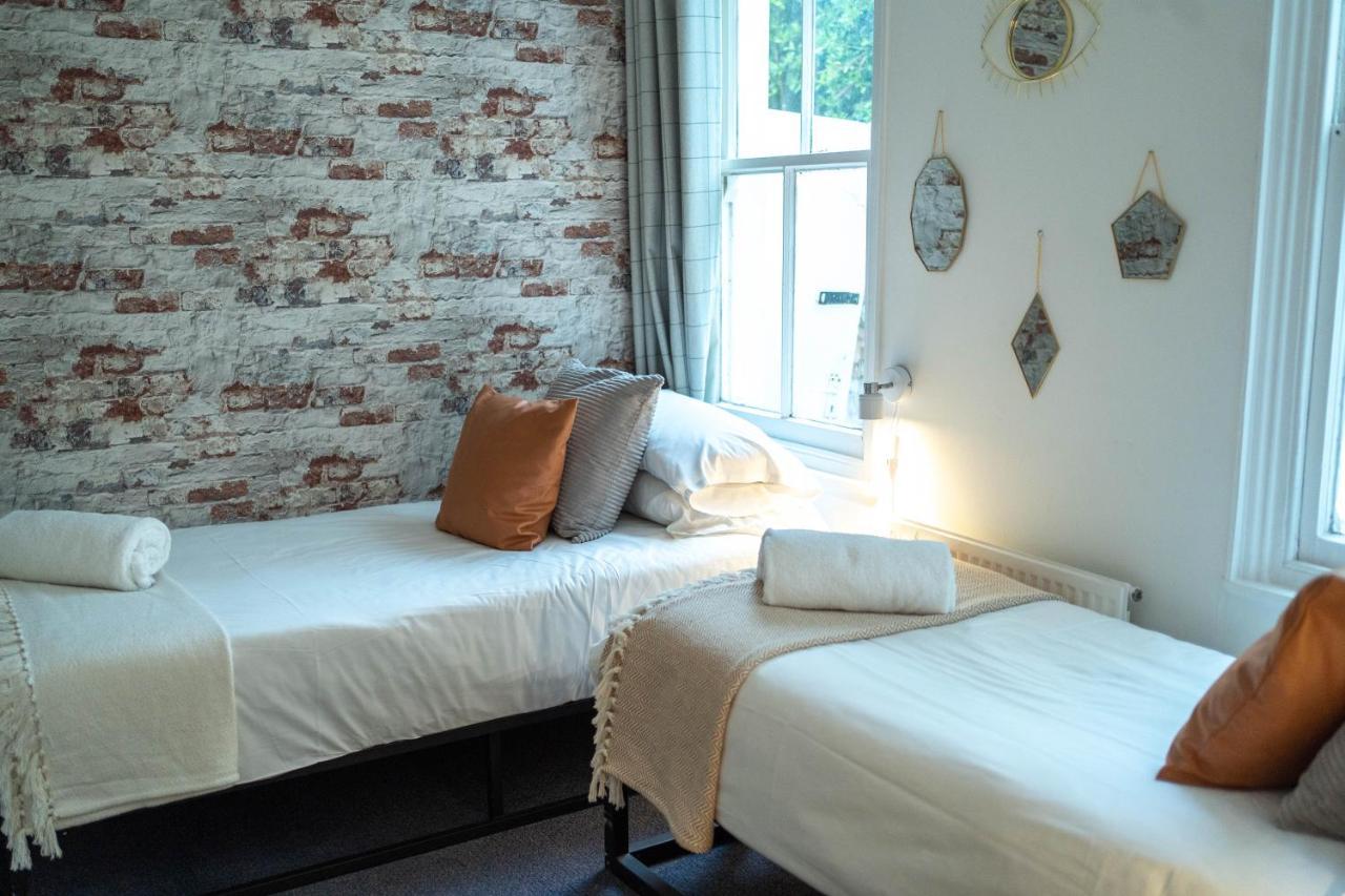 Upper Rock Hotel