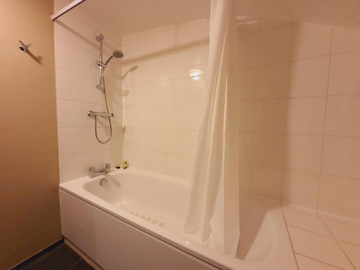 Guest house Amherst