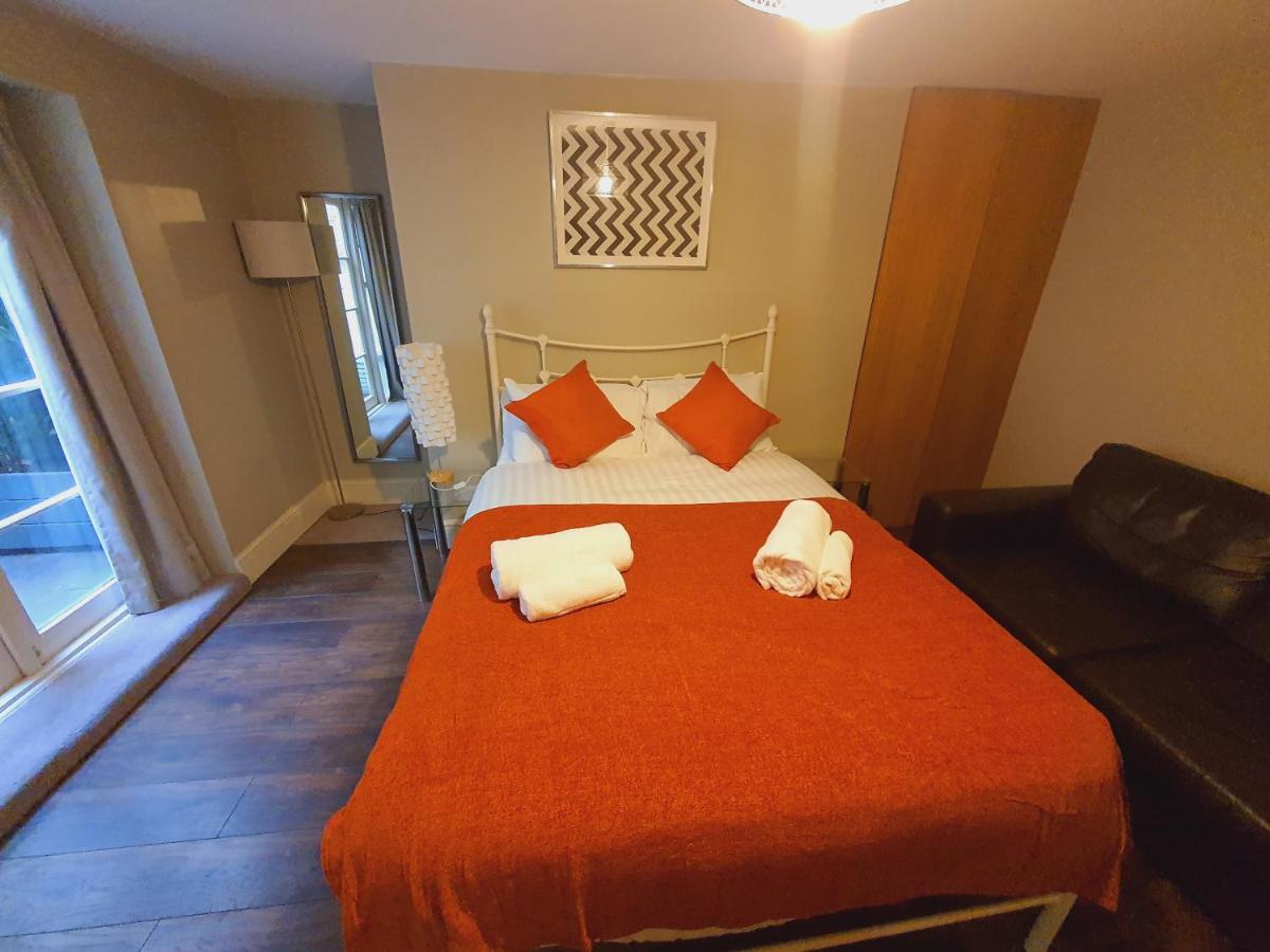Guest house Amherst 3*
