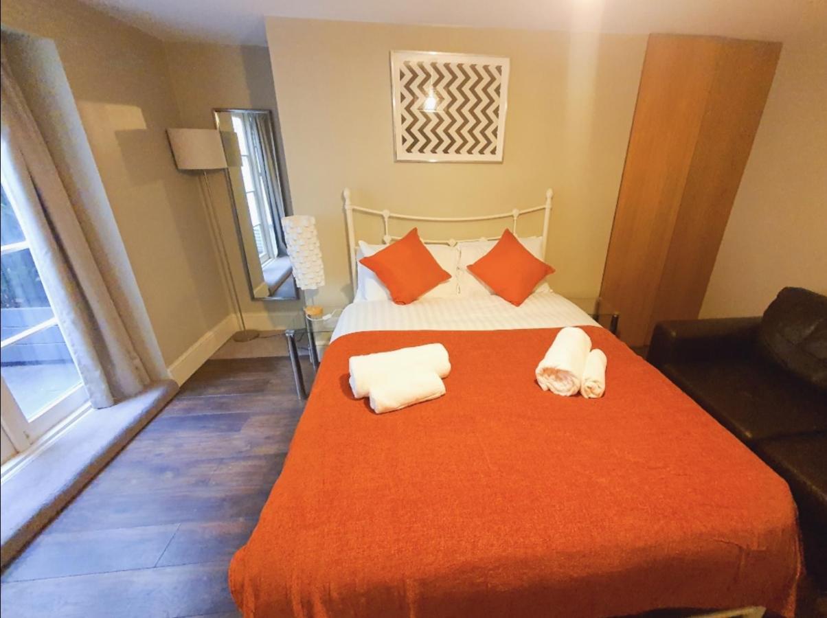Amherst Guest house