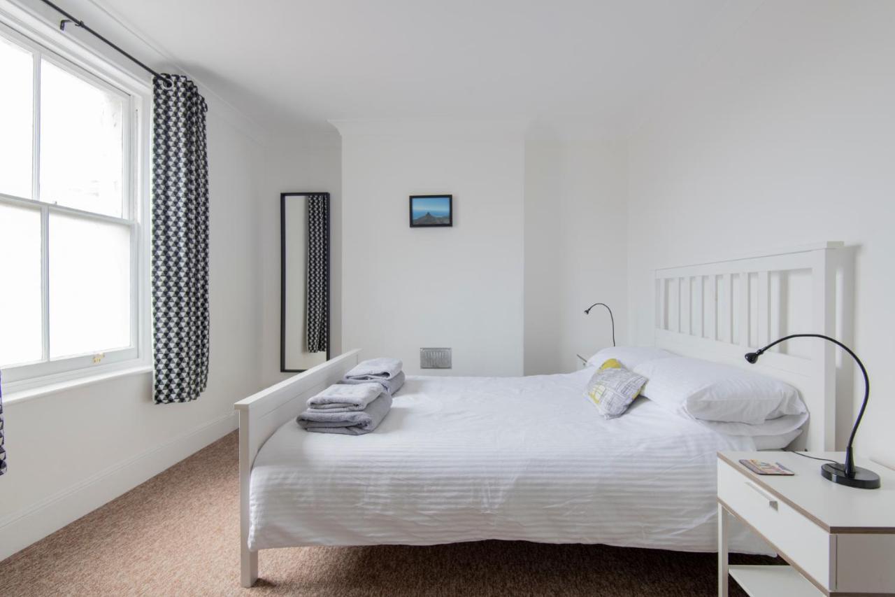 Apartment Fantastic 3 Bed House- Sleeps 6- Superfast Wifi And Garage
