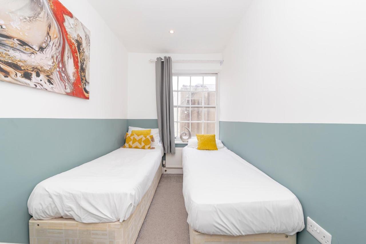 Apartment Flash Sale 2 Bedroom Flat Bn38bru05