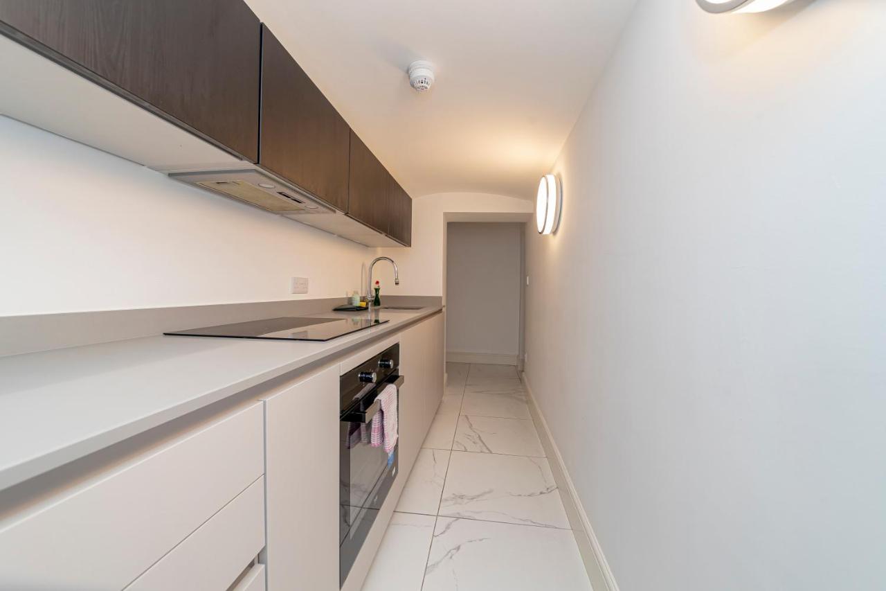 Flash Sale Kemptown 2 Bedroom Flat Bn224eat02 *