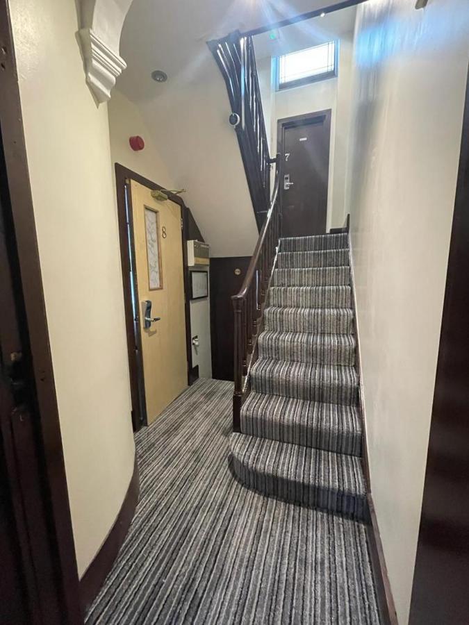Guest And The Guest house