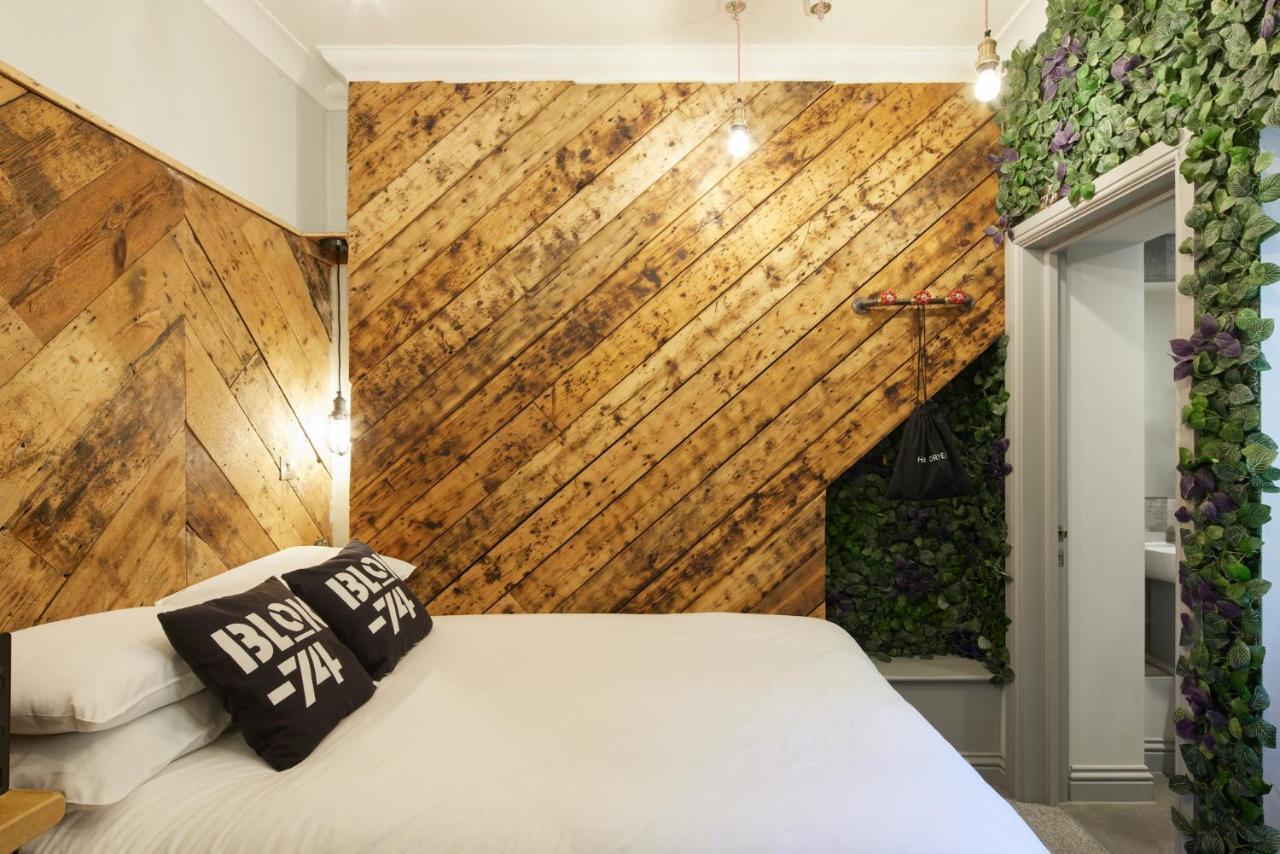 Hotel Blok-74 Brighton