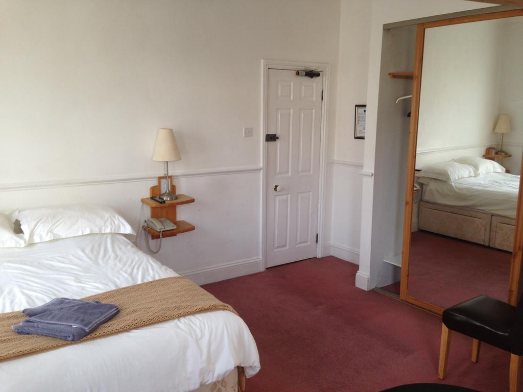 Hotel Adastral 4*