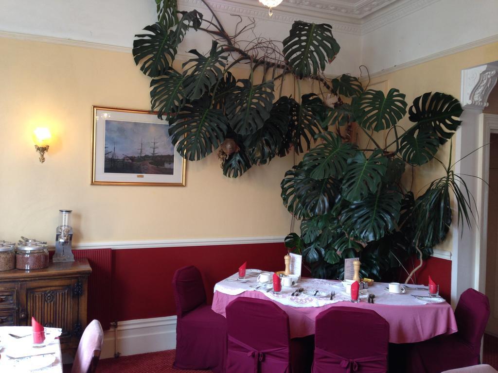 Adastral 4* Brighton