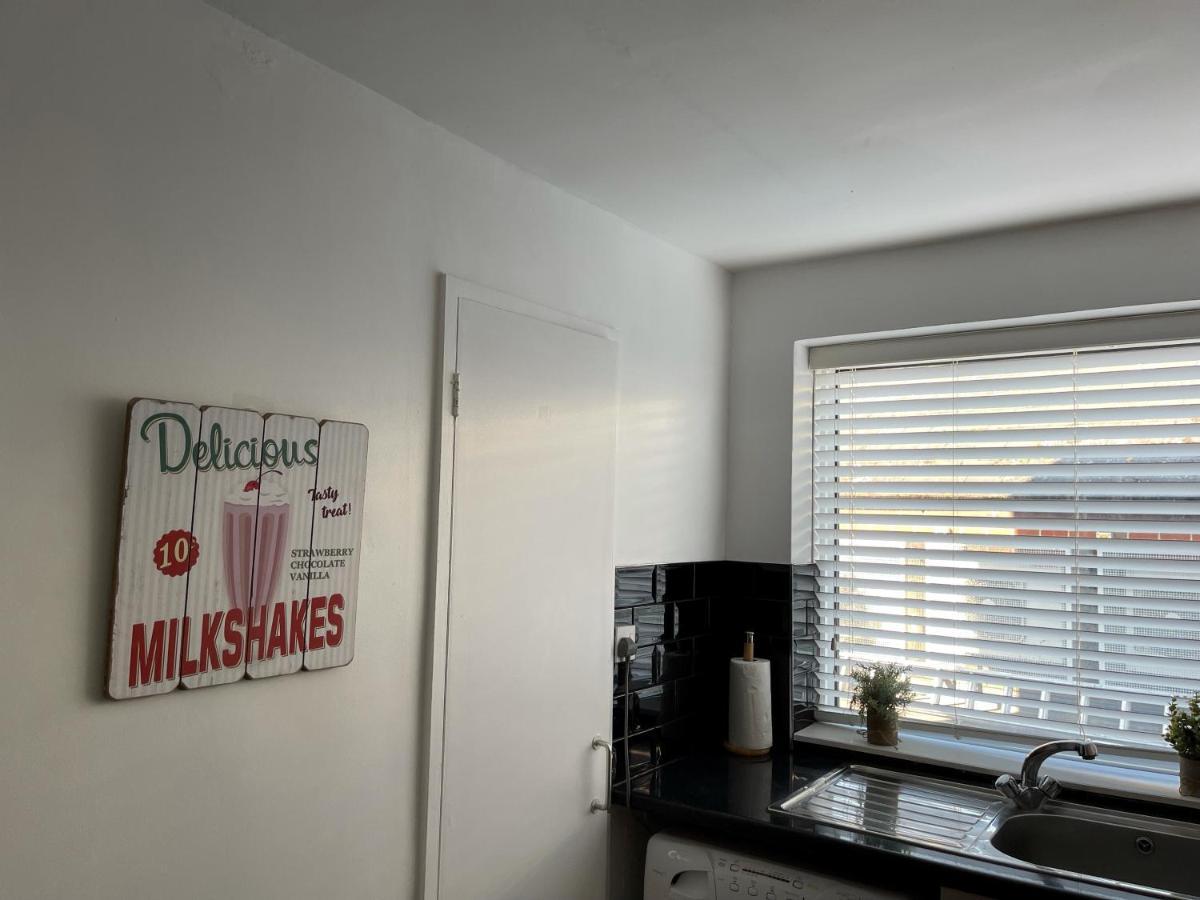 Square Townhouse Apartment Brighton