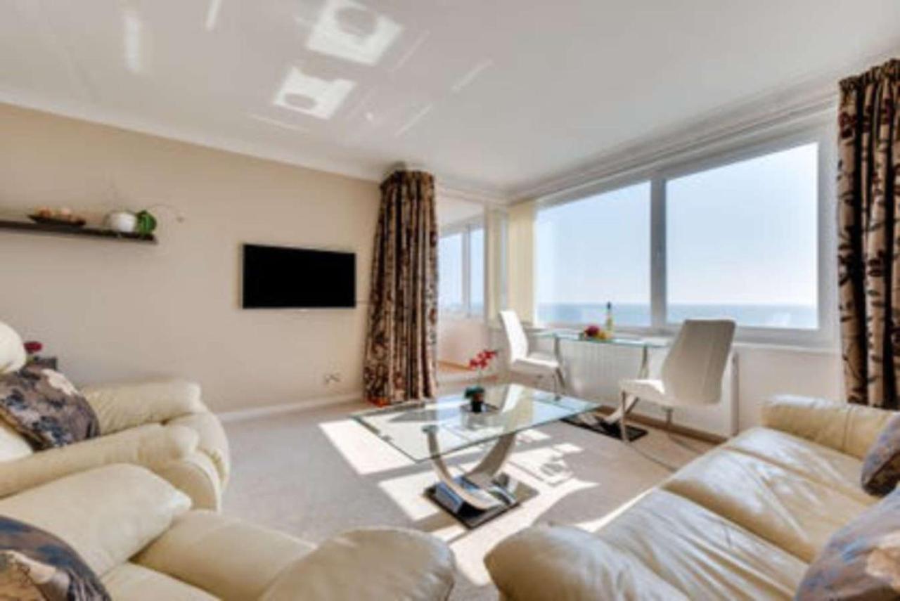Apartment Actually With Spectacular Sea Views