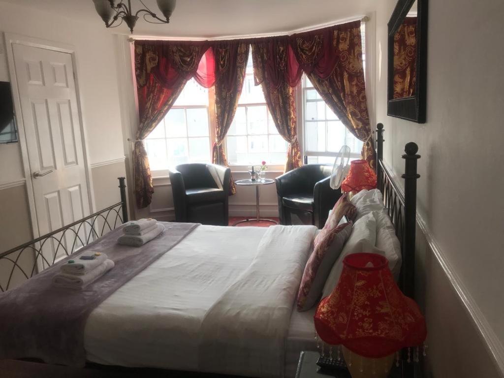 Kempfield House Guest house Brighton