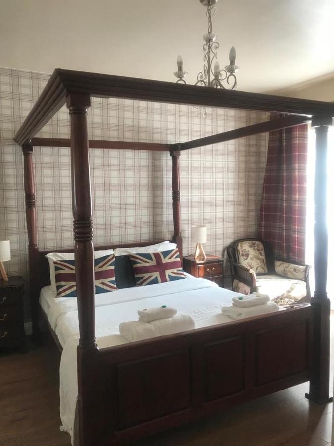 Guest house Kempfield House