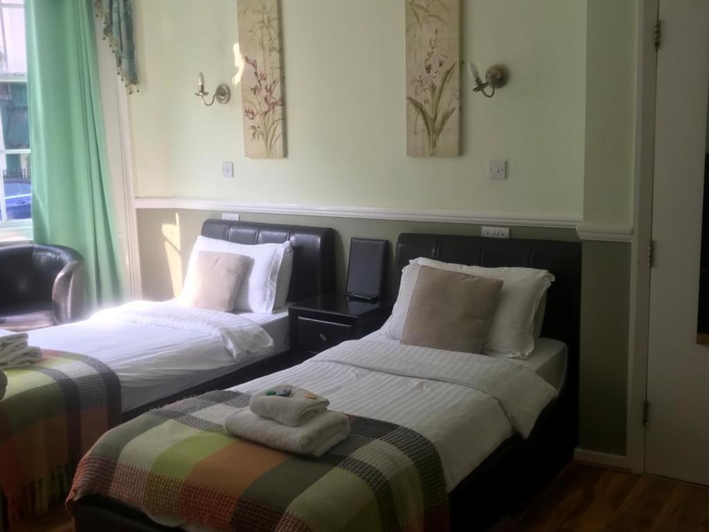 Kempfield House Guest house
