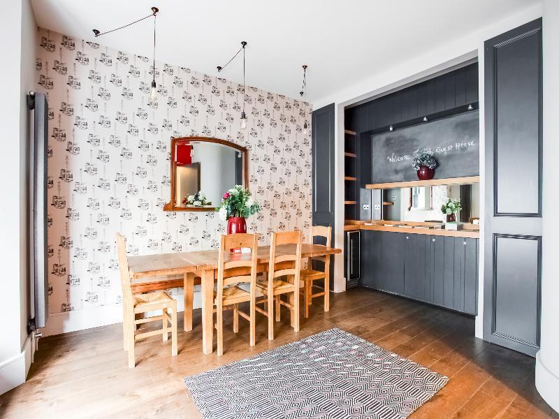 Oyo Fab 3* Brighton