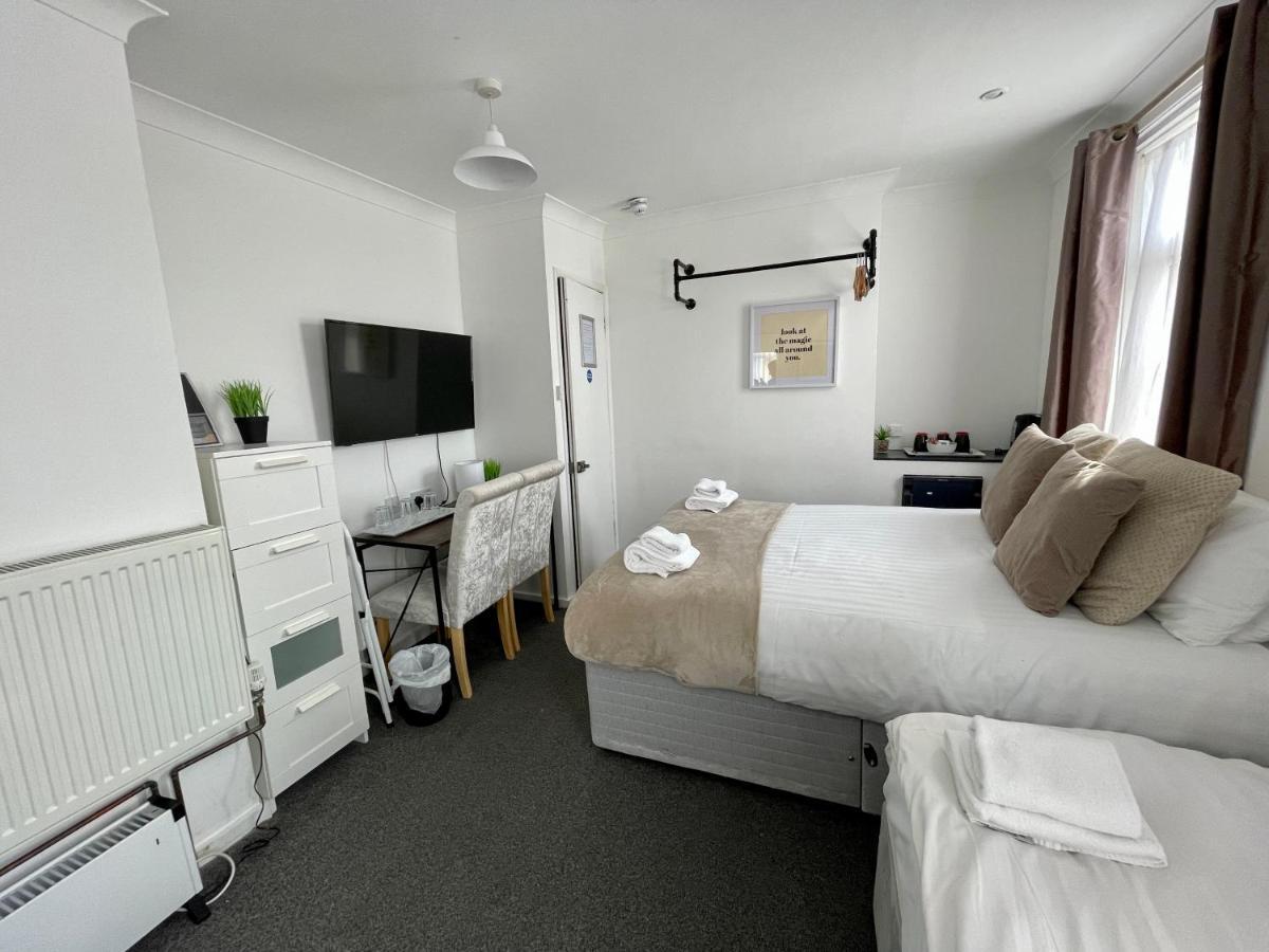 Black Kemptown Hotel Brighton
