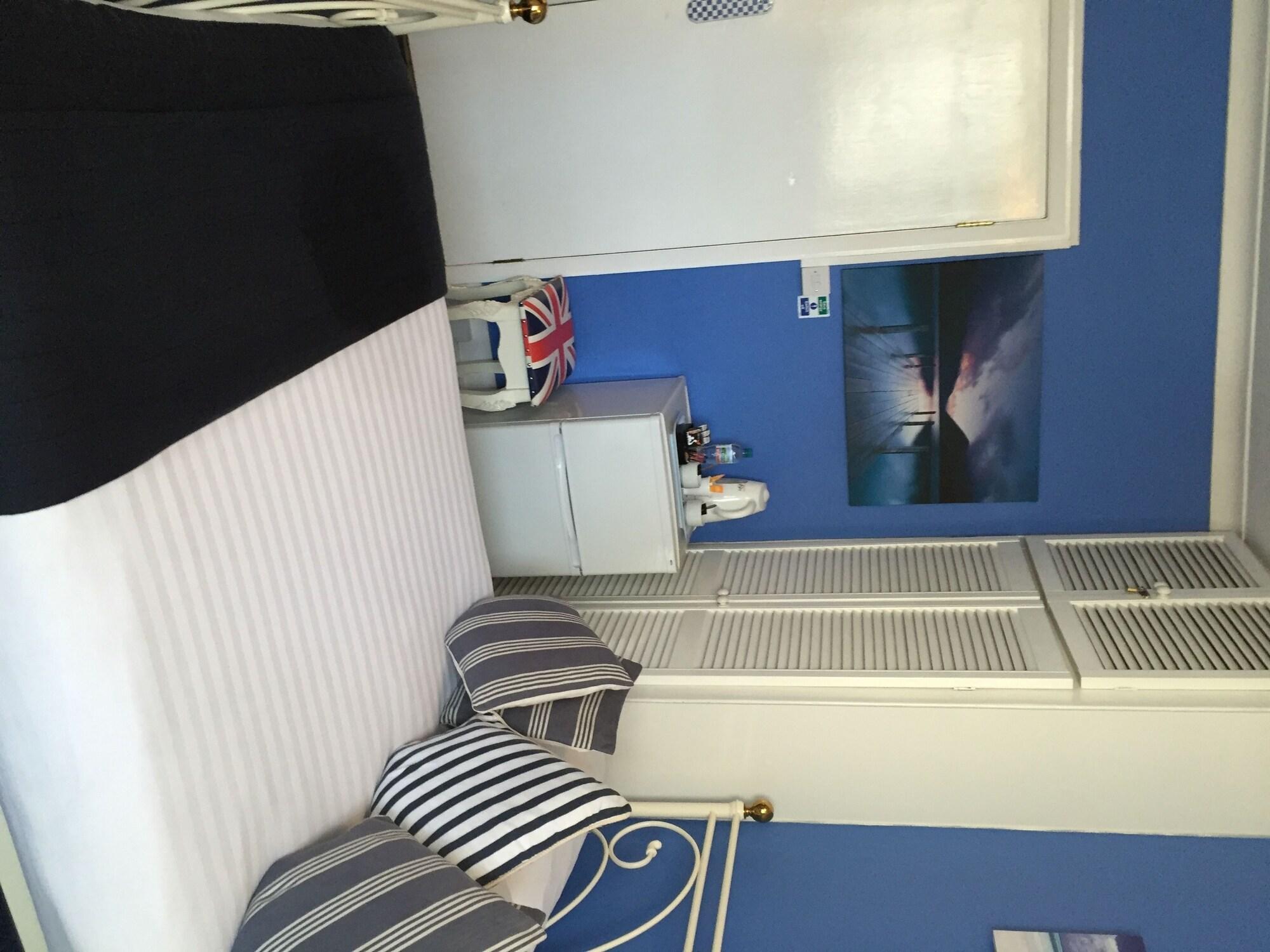 Guest house Kipps 3*