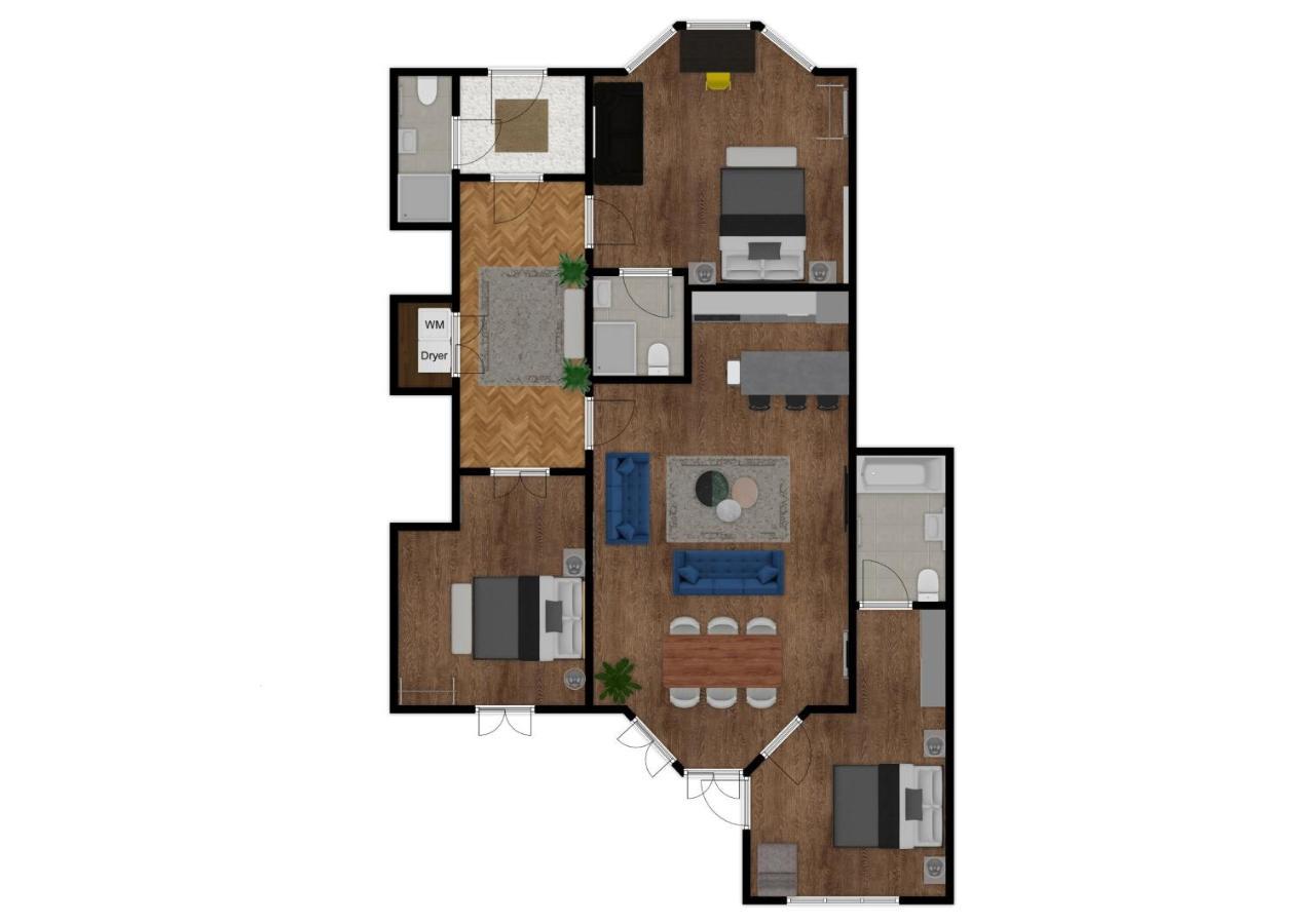 3 Bedroom Garden Opposite The
