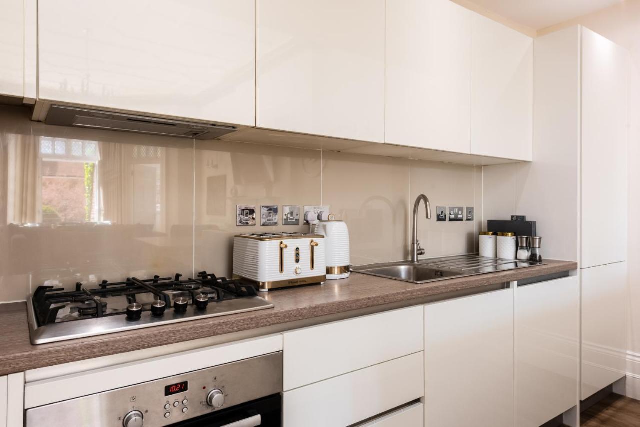 3 Bedroom Garden Opposite The Apartment Brighton