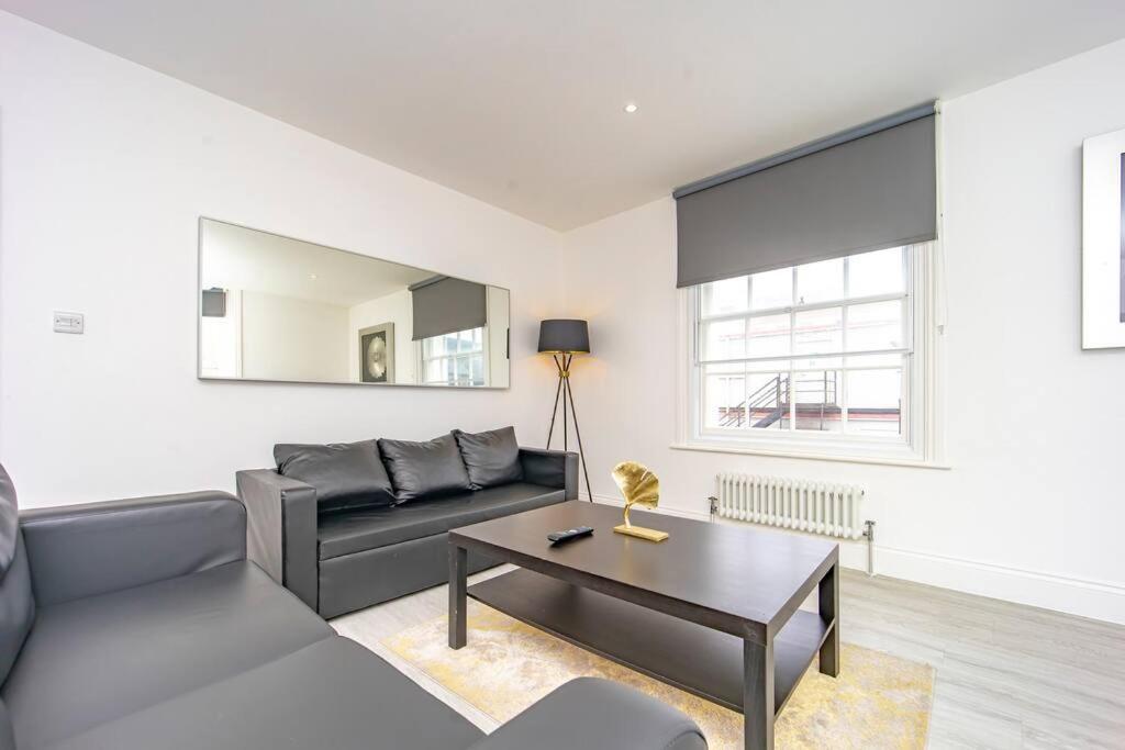 Flash Sale Kemptown 2 Bedroom Flat Bn236stg02 Apartment