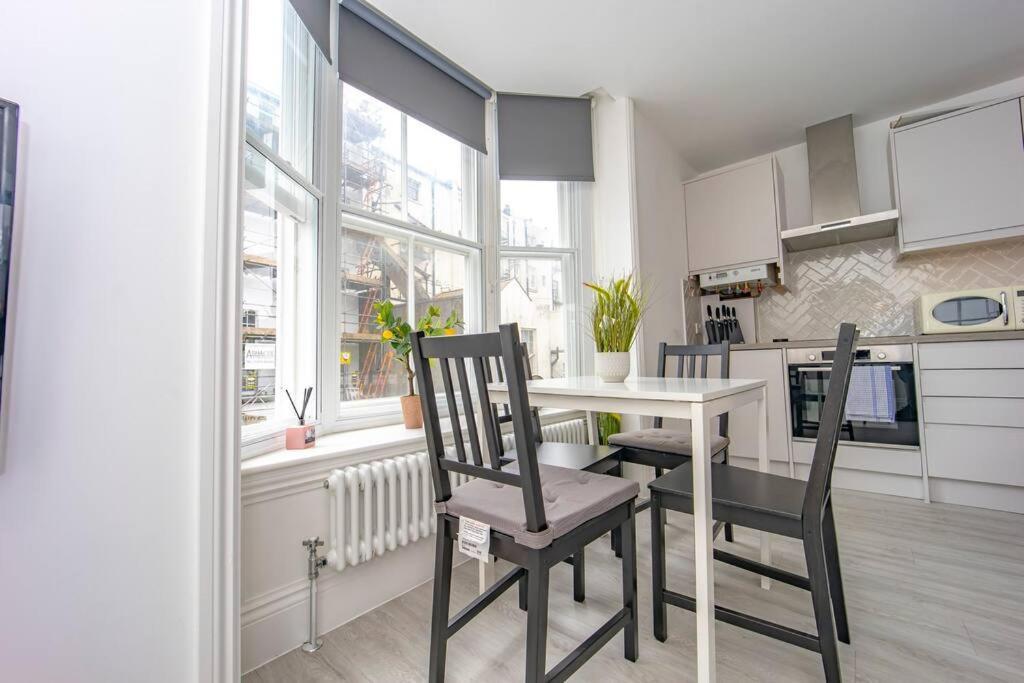 Apartment Flash Sale Kemptown 2 Bedroom Flat Bn236stg02