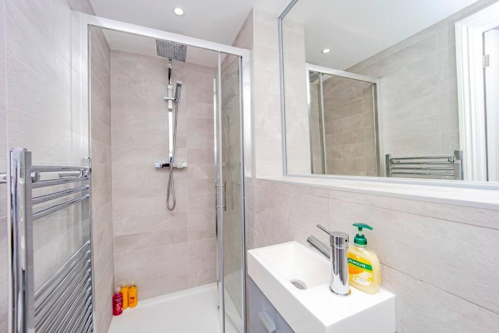 Apartment Flash Sale Kemptown 2 Bedroom Flat Bn236stg02 *
