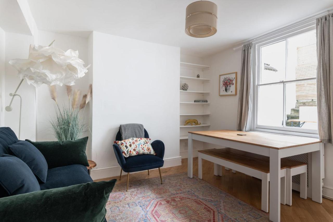 Modern Stylish Near Centre Apartment