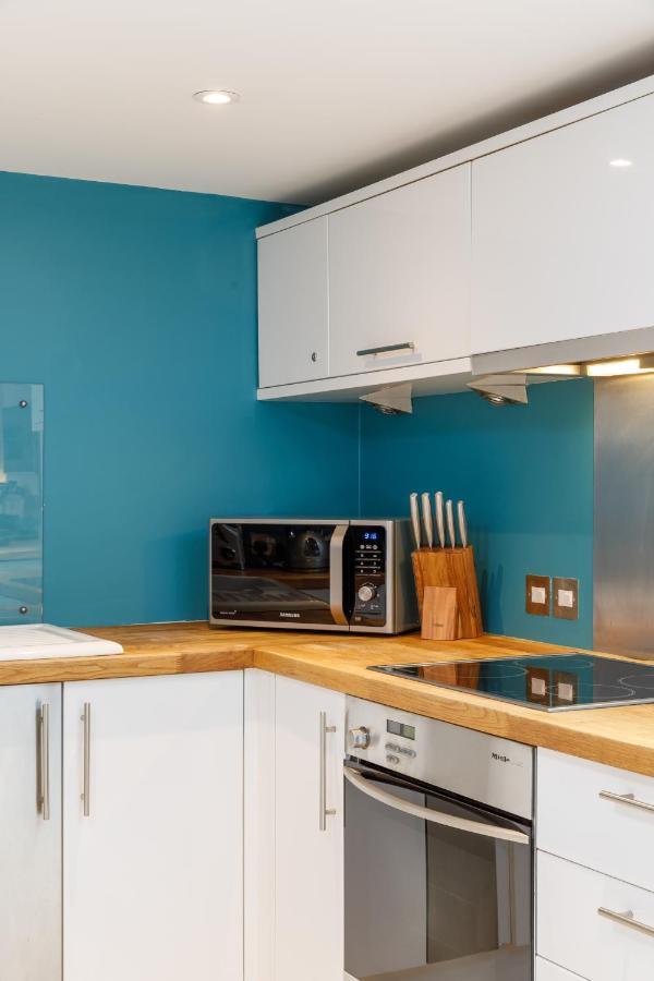 Beautiful Central 3-bed W/roof Terrace & Parking Brighton