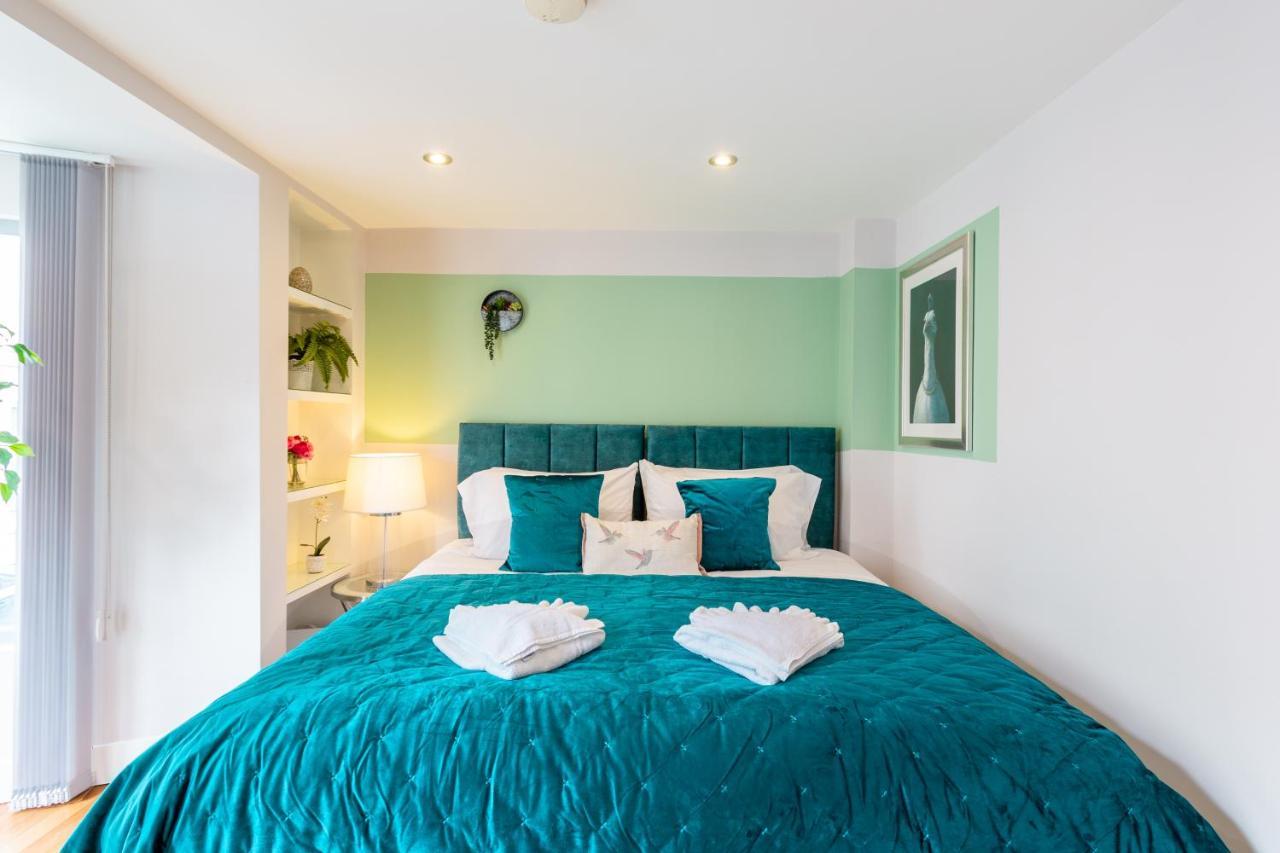 Luxury At The Brunswick - Free Parking-4 Bedrooms *