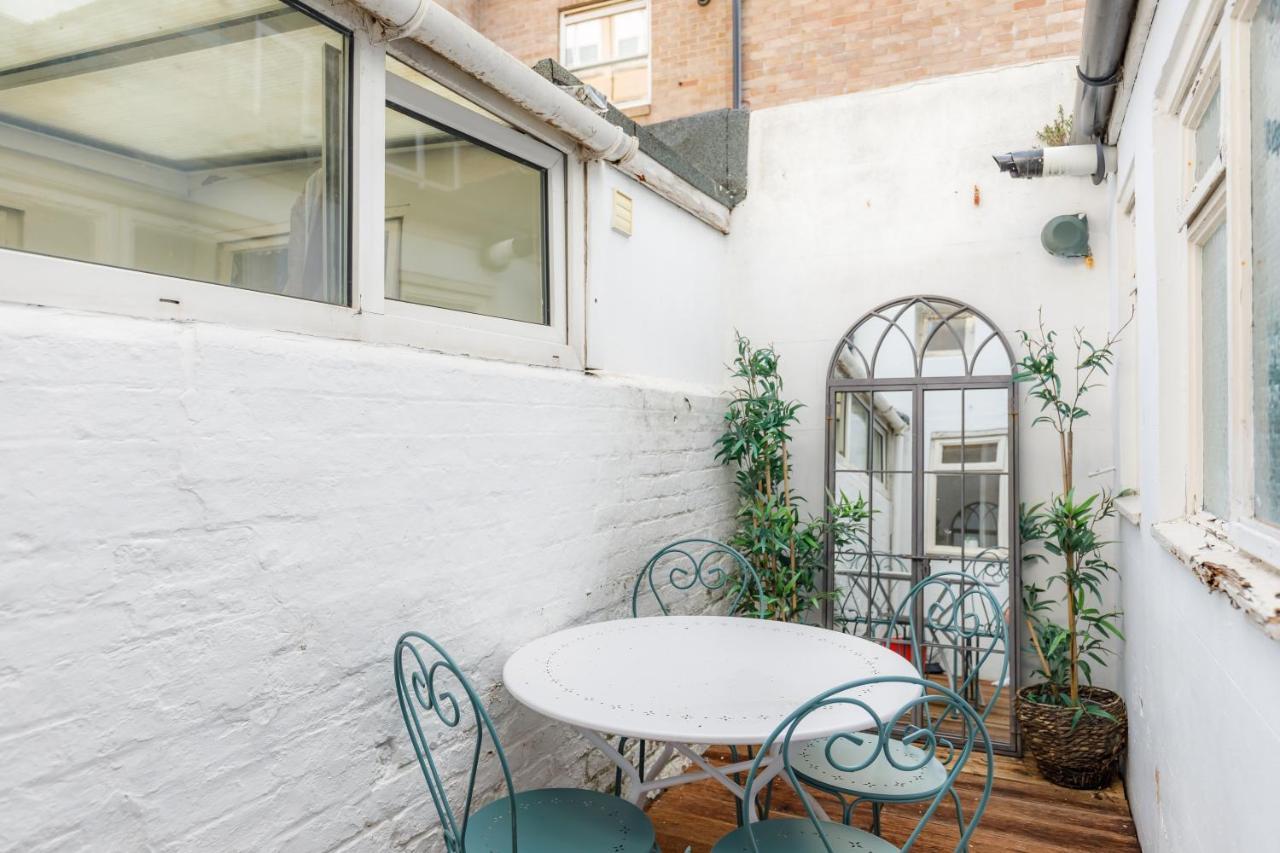 Holiday home Quiet Cottage. Walk To Shops, Bars & Brighton