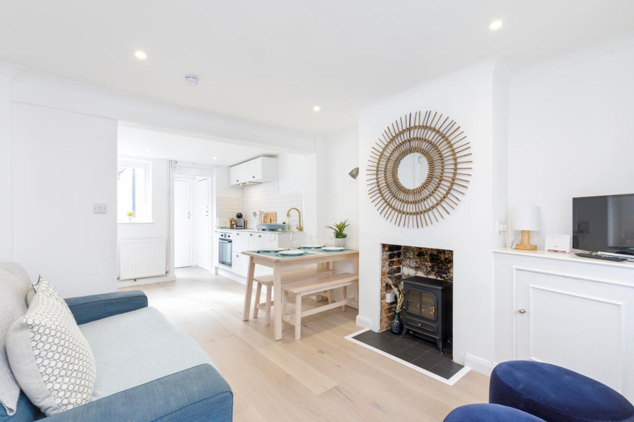 Quiet Cottage. Walk To Shops, Bars & * Brighton