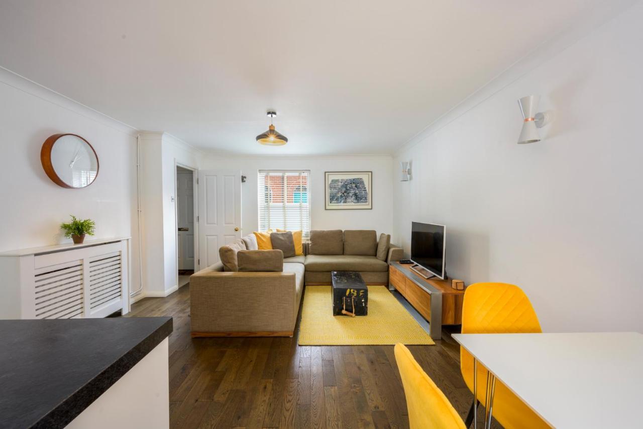 Holiday home Portland Street With Free Parking