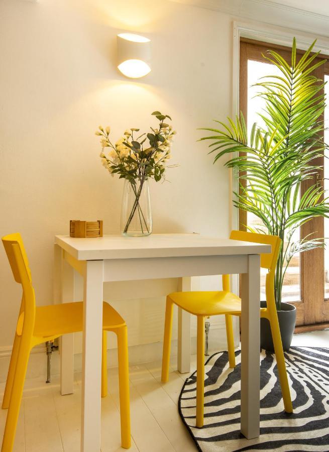 Apartment -newly Refurbished- Stylish 5 Minutes From Station W Garden *