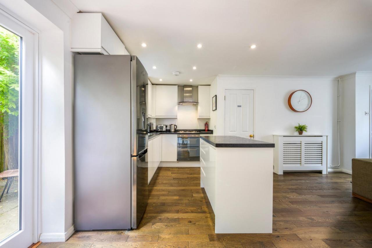 Holiday home Portland Street With Free Parking *