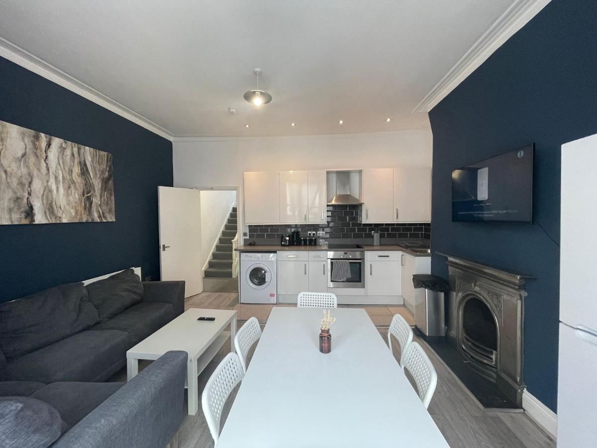 Central Spacious Flat Holiday home *