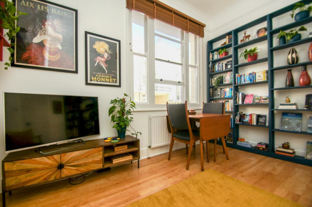 Waterloo - By Lets Apartment